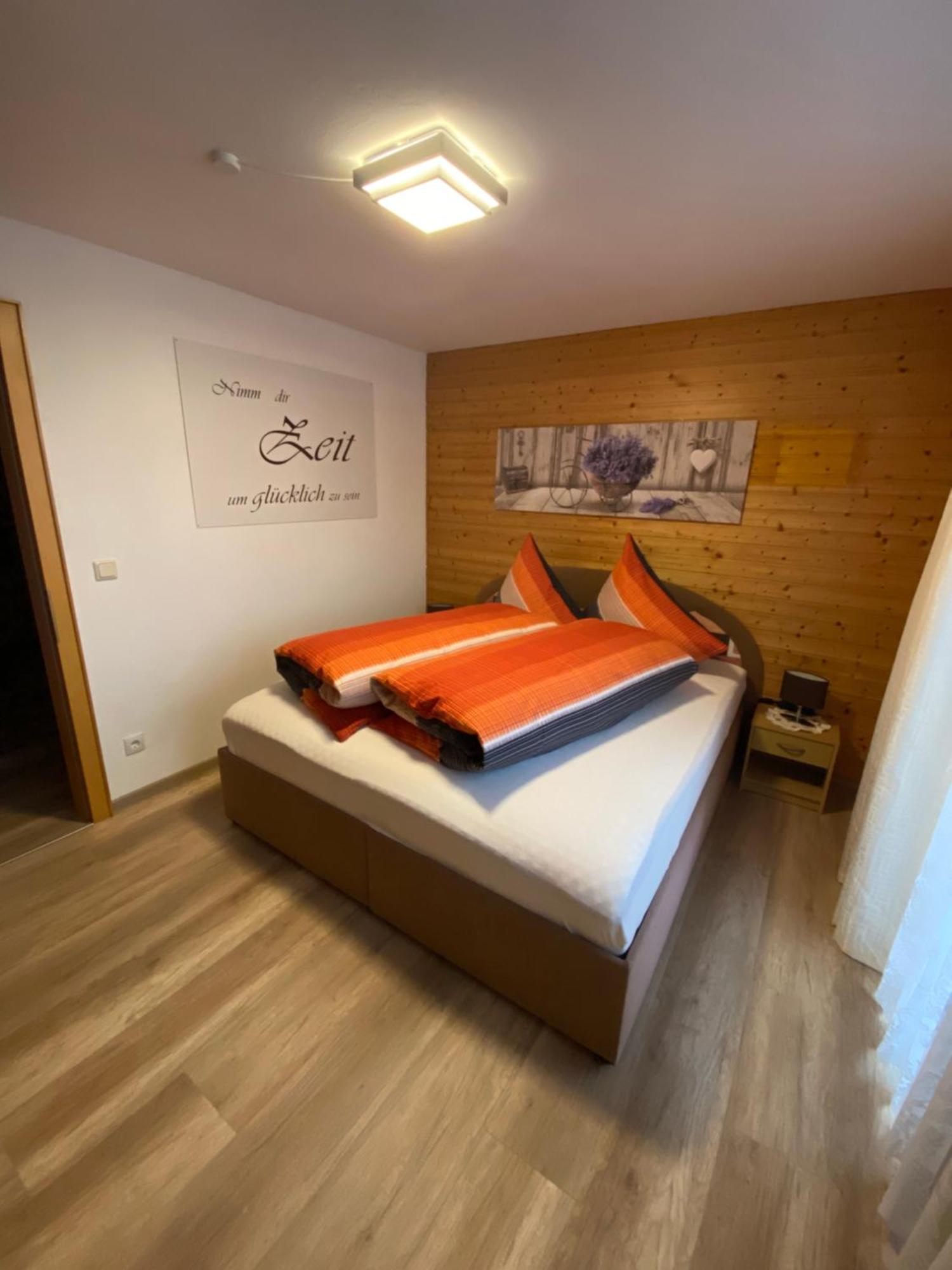 Gaestehaus Hoeck Schruns Esterno foto
