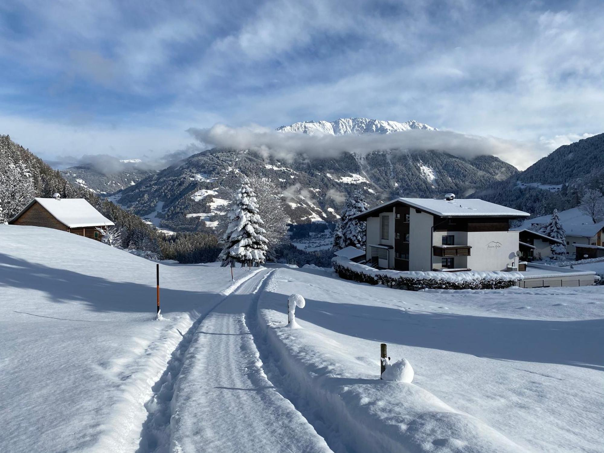 Gaestehaus Hoeck Schruns Esterno foto