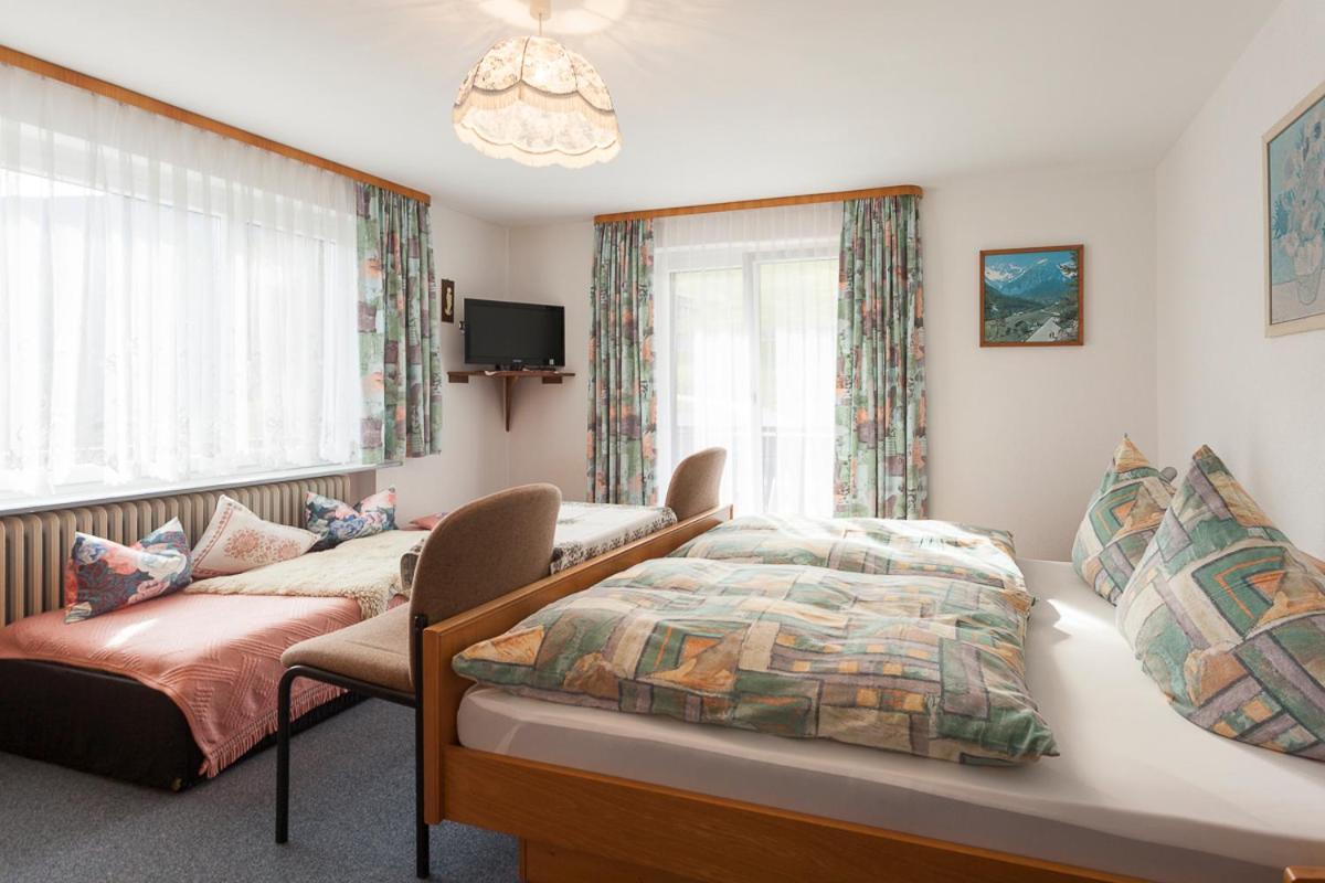 Gaestehaus Hoeck Schruns Esterno foto